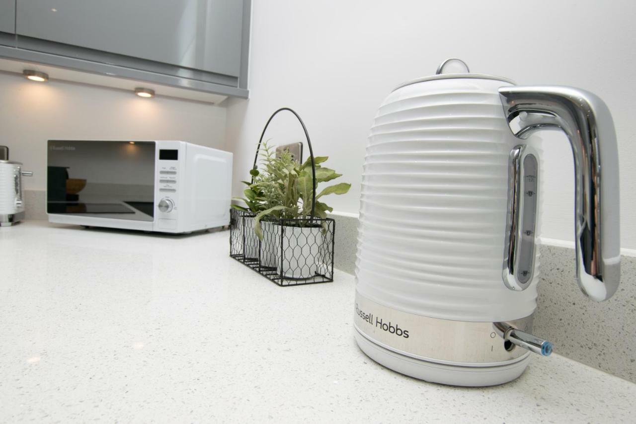 Rowan Tree - Your Apartment بريستول المظهر الخارجي الصورة
