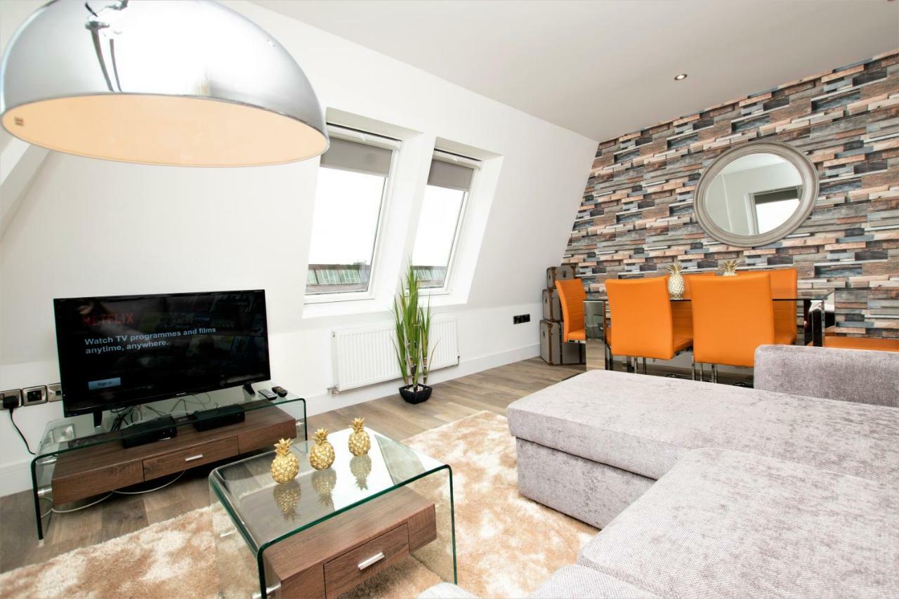 Rowan Tree - Your Apartment بريستول المظهر الخارجي الصورة