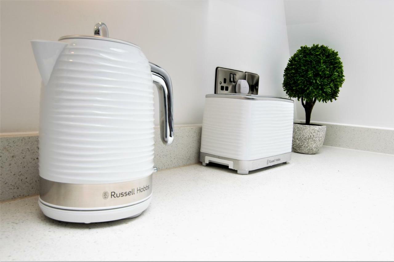 Rowan Tree - Your Apartment بريستول المظهر الخارجي الصورة